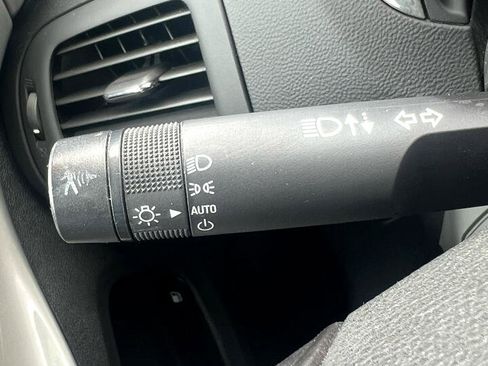 Used 2015 Chevrolet Volt image 24