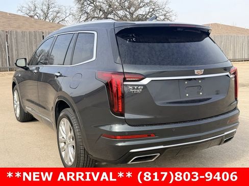 Used 2023 Cadillac XT6 Premium Luxury w/ Technology Package image 7