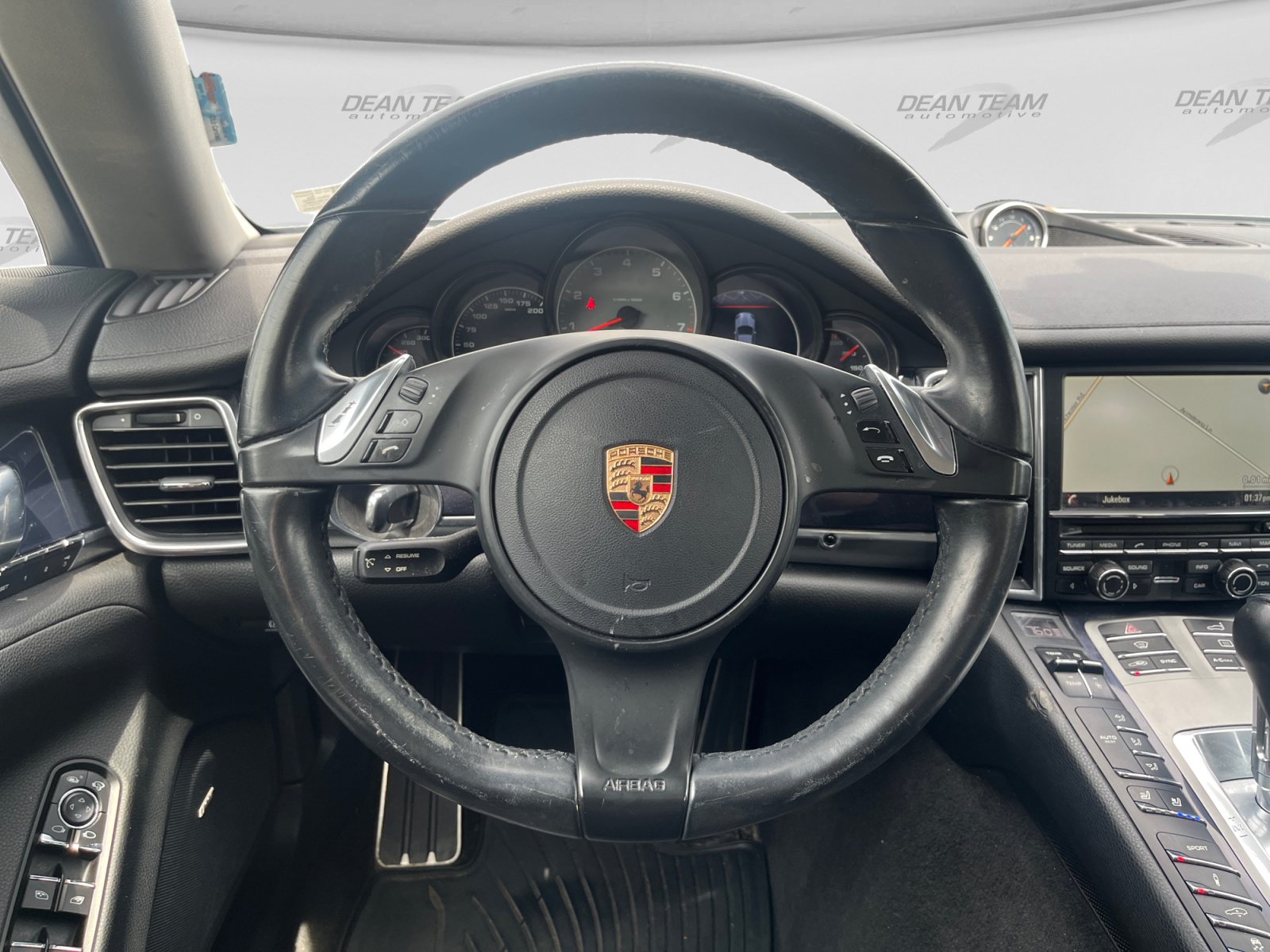 Used 2014 Porsche Panamera image 14
