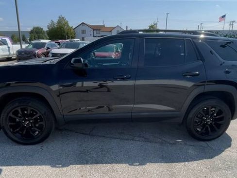 Used 2025 GMC Terrain Elevation w/ Black Edition AWD/4WD image 7