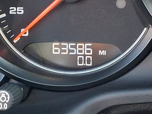 Used 2014 Porsche Panamera GTS image 28