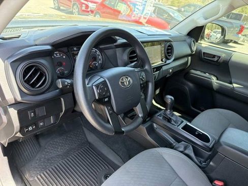 Certified 2023 Toyota Tacoma SR AWD/4WD image 11