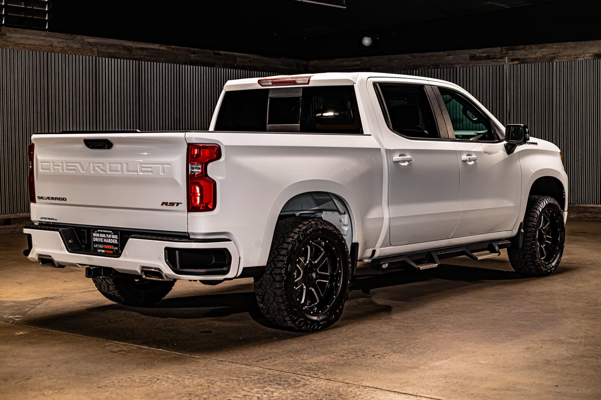Used 2024 Chevrolet Silverado 1500 RST w/ Convenience Package II AWD/4WD image 9