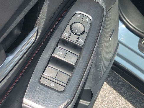 New 2026 Nissan Sentra SR w/ SR Premium Package FWD image 14