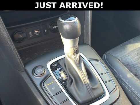 Used 2020 Hyundai Kona Limited image 17