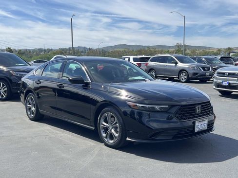 Used 2023 Honda Accord EX image 26