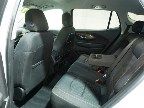 Used 2019 GMC Terrain SLE w/ Driver Convenience Package FWD image 13