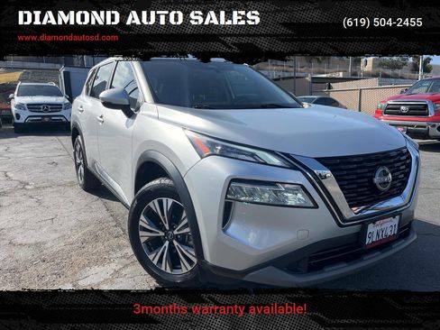 Used 2023 Nissan Rogue SV image 1