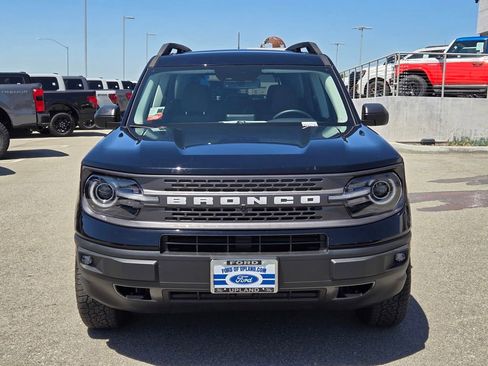 Used 2024 Ford Bronco Sport Badlands w/ Premium Package AWD/4WD image 2