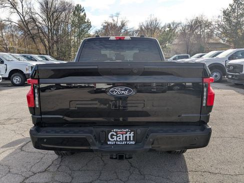 Used 2024 Ford F150 Lightning XLT image 5