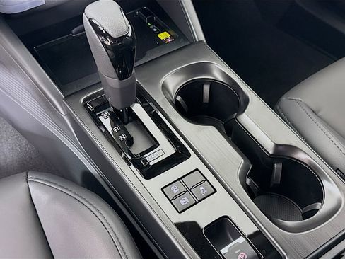 New 2026 Subaru Outback Premium image 19