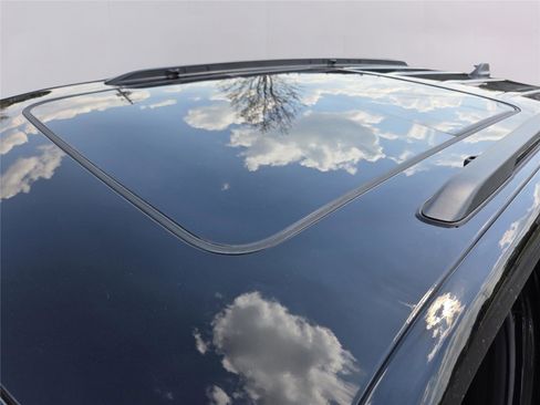 New 2026 Jeep Grand Cherokee L Limited image 30