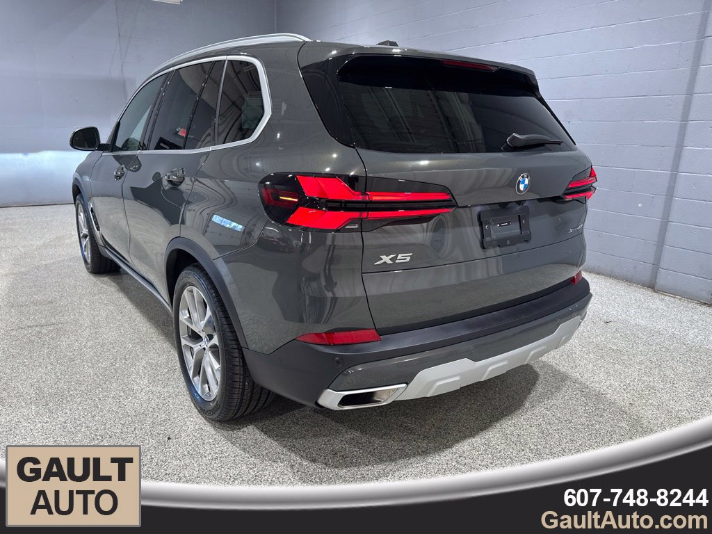 Used 2025 BMW X5 xDrive40i w/ Executive Package AWD/4WD image 6