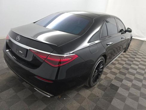 Used 2023 Mercedes-Benz S 500 4MATIC image 4