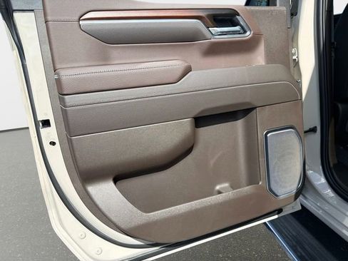 New 2026 GMC Sierra 1500 Denali w/ Denali Reserve Package AWD/4WD image 12