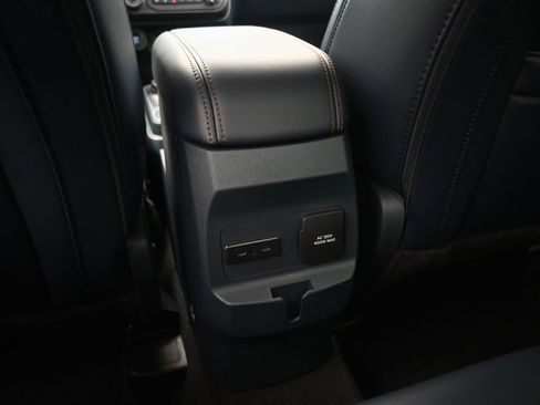 New 2025 Ford Maverick Lariat w/ 4K Tow Package image 19