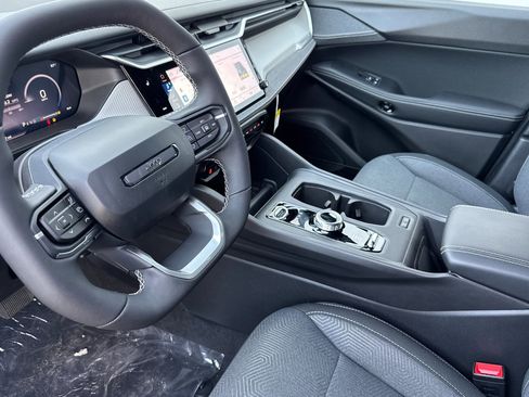 New 2026 Jeep Cherokee Laredo image 9