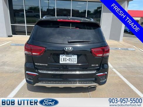 Used 2019 Kia Sorento SX w/ SX Touring Package FWD image 4