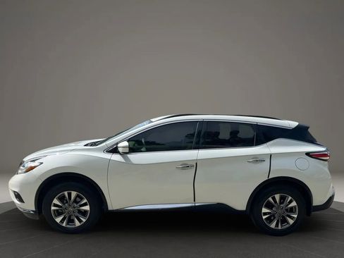Used 2015 Nissan Murano SV FWD image 4