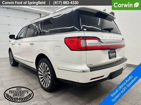 Used 2019 Lincoln Navigator L Reserve w/ Cargo Package AWD/4WD image 3