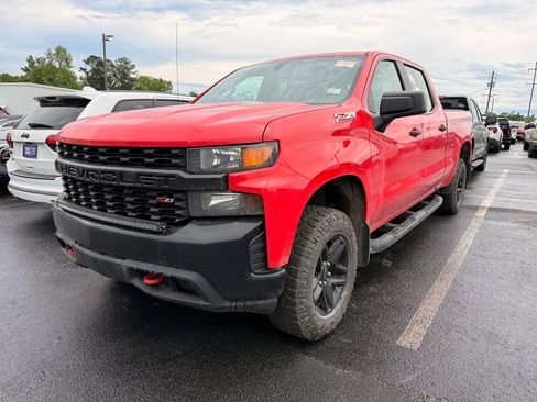 Used 2020 Chevrolet Silverado 1500 Custom Trail Boss w/ Custom Convenience Package AWD/4WD image 1