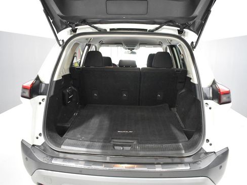 Used 2022 Nissan Rogue SV AWD/4WD image 30