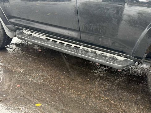 Used 2022 Toyota 4Runner SR5 Premium image 11