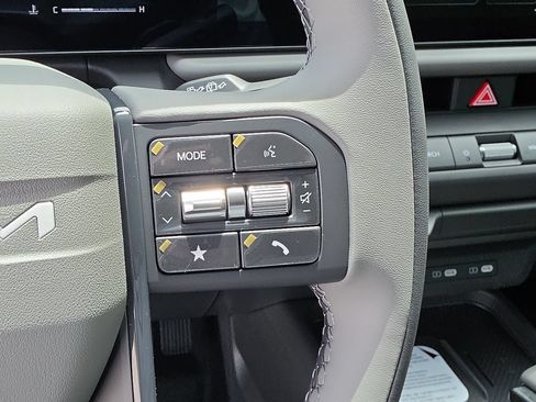 New 2027 Kia Seltos EX FWD image 32