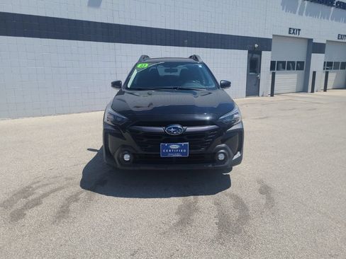 Used 2023 Subaru Outback Premium AWD/4WD image 10