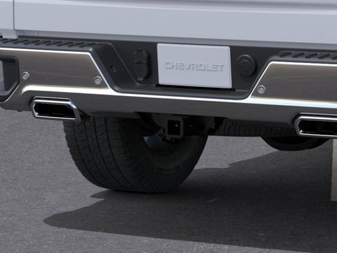 New 2026 Chevrolet Silverado 1500 LTZ w/ LTZ Premium Package AWD/4WD image 14