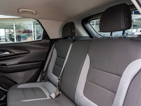 Used 2021 Chevrolet TrailBlazer LS w/ LPO, Blackout Package FWD image 25