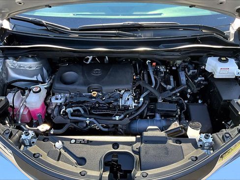 Used 2021 Toyota Sienna XLE image 31