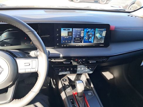 New 2026 Nissan Kicks SR w/ SR Premium Package image 18