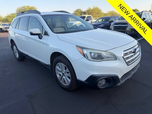 Used 2016 Subaru Outback 2.5i Premium AWD/4WD image 1