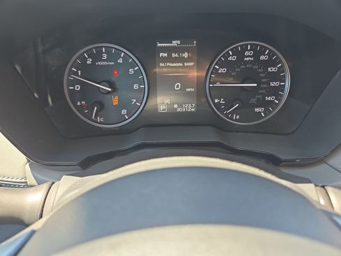 Certified 2024 Subaru Outback Premium AWD/4WD image 20