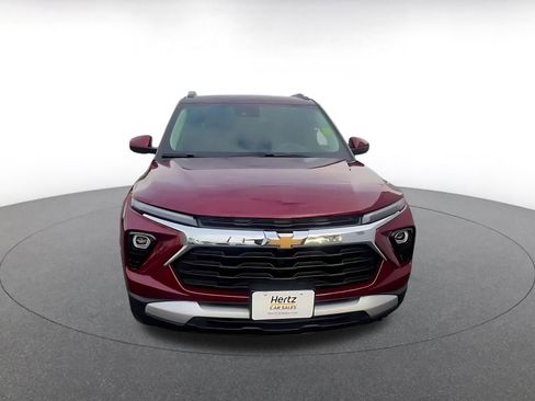 Used 2025 Chevrolet TrailBlazer LT image 4