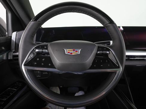 Used 2026 Cadillac Escalade Luxury w/ Touring Package RWD image 19