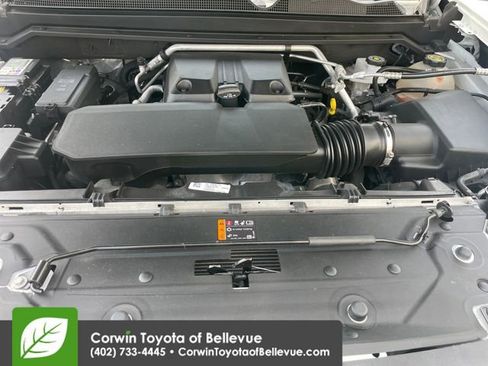 Used 2023 Chevrolet Colorado Z71 w/ Z71 Convenience Package 2 AWD/4WD image 21