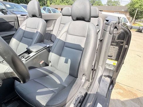 Used 2009 Volvo C70 T5 FWD image 37