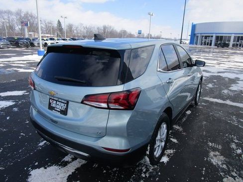 Used 2022 Chevrolet Equinox LT image 5