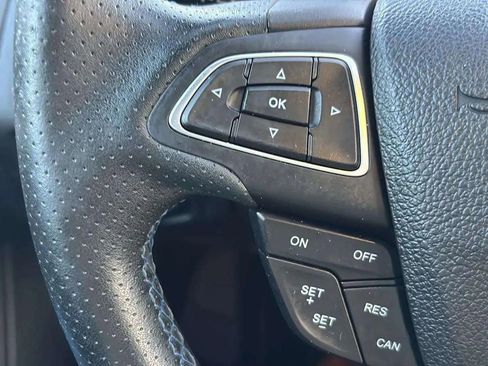 Used 2017 Ford Focus RS image 37