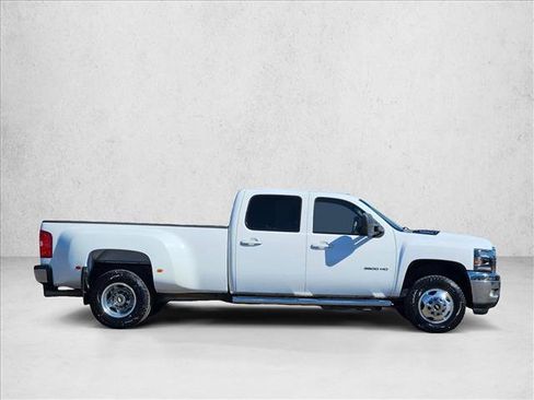 Used 2013 Chevrolet Silverado 3500 LTZ w/ LTZ Plus Package image 4