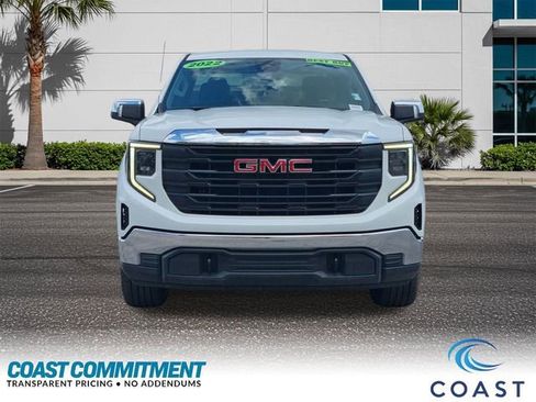 Used 2022 GMC Sierra 1500 Pro w/ Pro Value Package AWD/4WD image 2