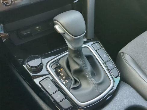 Used 2024 Kia Seltos S image 37