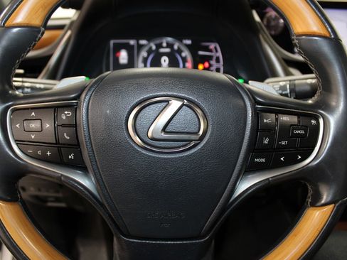 Used 2020 Lexus ES 350 350 Luxury image 37