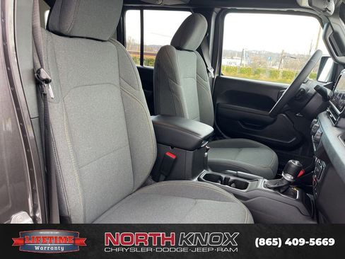 New 2026 Jeep Wrangler Unlimited Sport image 26