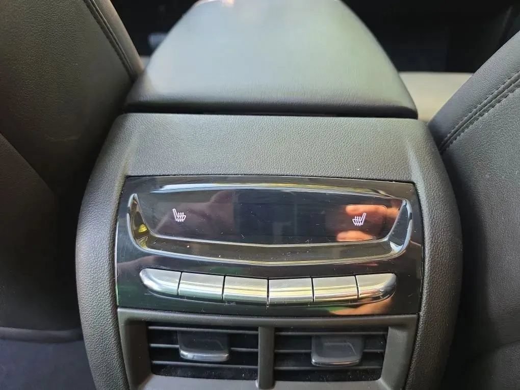 Used 2019 Cadillac XT5 Premium Luxury FWD image 44