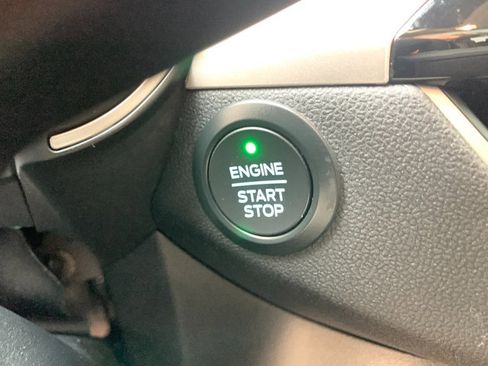 Used 2020 Ford Escape SEL AWD/4WD image 25