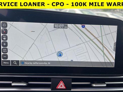 Used 2025 Hyundai Elantra SEL image 5