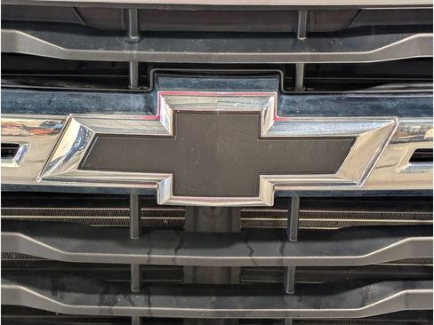Used 2025 Chevrolet Silverado 3500 LT w/ Leather Package AWD/4WD image 5